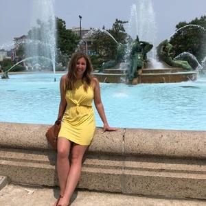Meet your Posher, Nicole